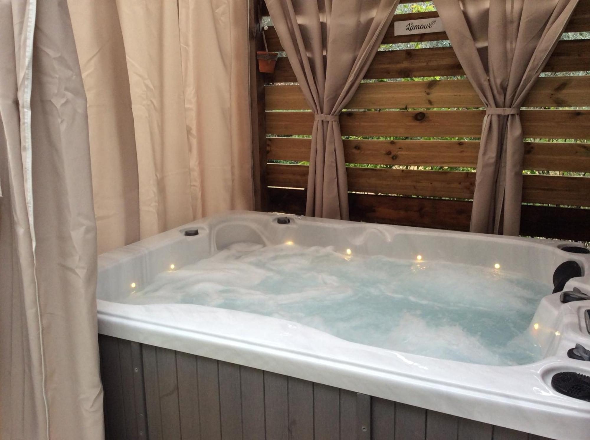 L'Oustaou B&B Piscine & Spa Besse-sur-Issole Exterior photo